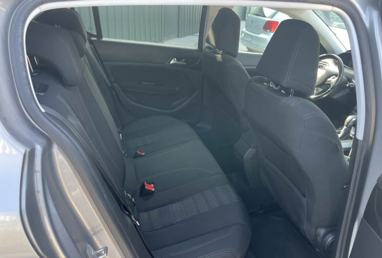 PEUGEOT 308 II 1.6 BlueHDi EAT6 ALLURE  S&S 120 cv Boîte auto