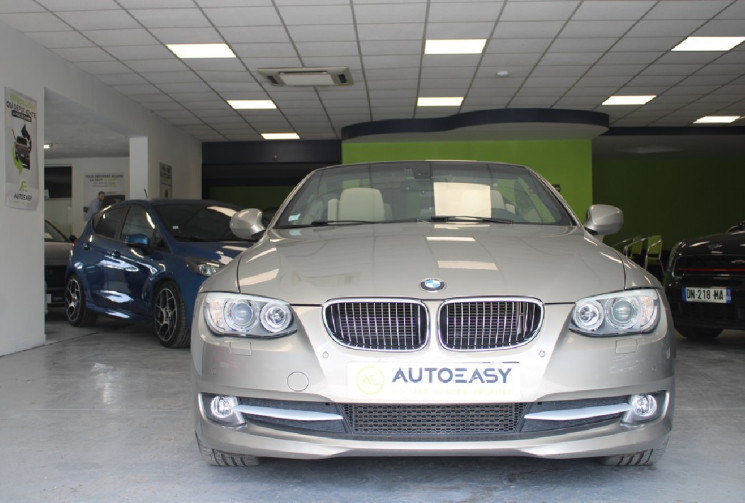 BMW SERIE 3 CABRIOLET 3.0 l 204 cv  Pack luxe  52 000 km !!!!!! Etat parfait
