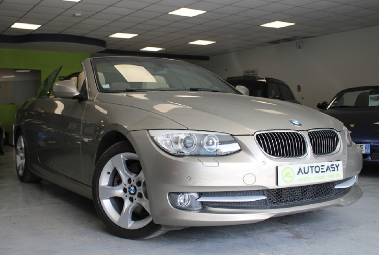 BMW SERIE 3 CABRIOLET 3.0 l 204 cv  Pack luxe  52 000 km !!!!!! Etat parfait