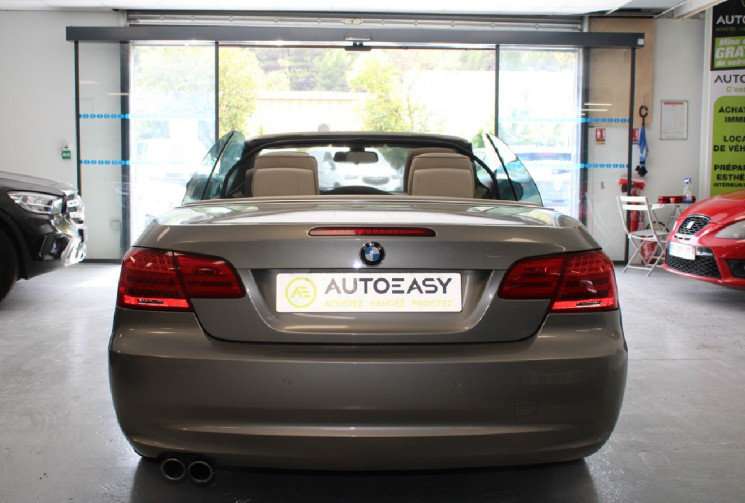 BMW SERIE 3 CABRIOLET 3.0 l 204 cv  Pack luxe  52 000 km !!!!!! Etat parfait