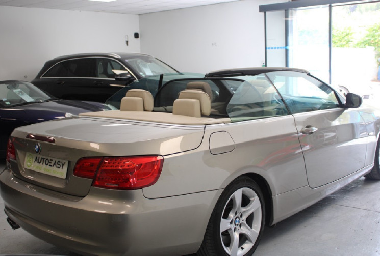 BMW SERIE 3 CABRIOLET 3.0 l 204 cv  Pack luxe  52 000 km !!!!!! Etat parfait