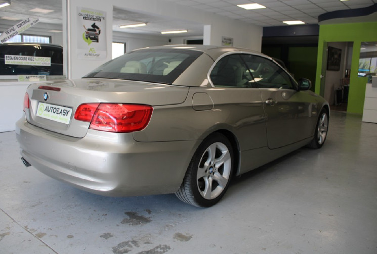 BMW SERIE 3 CABRIOLET 3.0 l 204 cv  Pack luxe  52 000 km !!!!!! Etat parfait