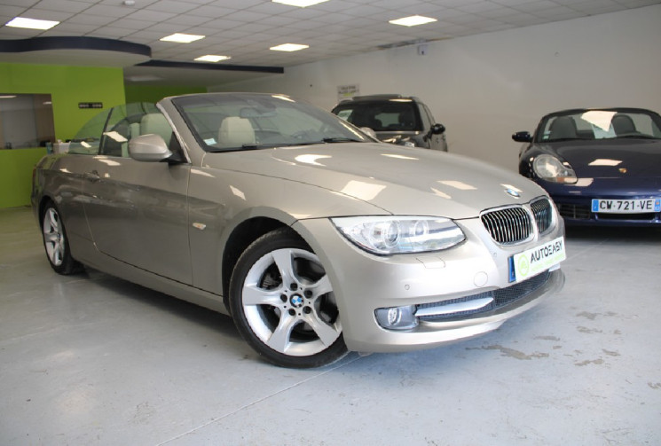 BMW SERIE 3 CABRIOLET 3.0 l 204 cv  Pack luxe  52 000 km !!!!!! Etat parfait