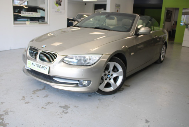 BMW SERIE 3 CABRIOLET 3.0 l 204 cv  Pack luxe  52 000 km !!!!!! Etat parfait