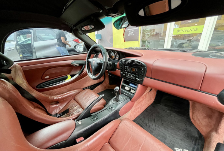 PORSCHE BOXSTER S 3.2i 252 cv 986 préparation d'origine RUF // faible km // petits frais à prévoir