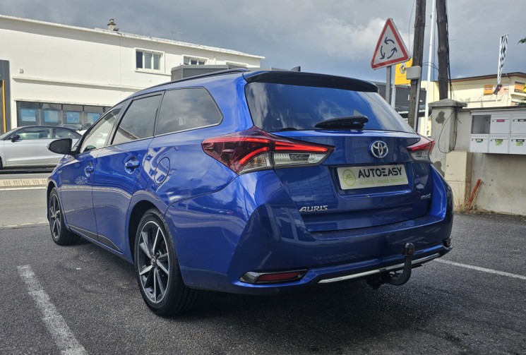 Toyota AURIS Auris Touring Sports HSD 136h TechnoLine RC18