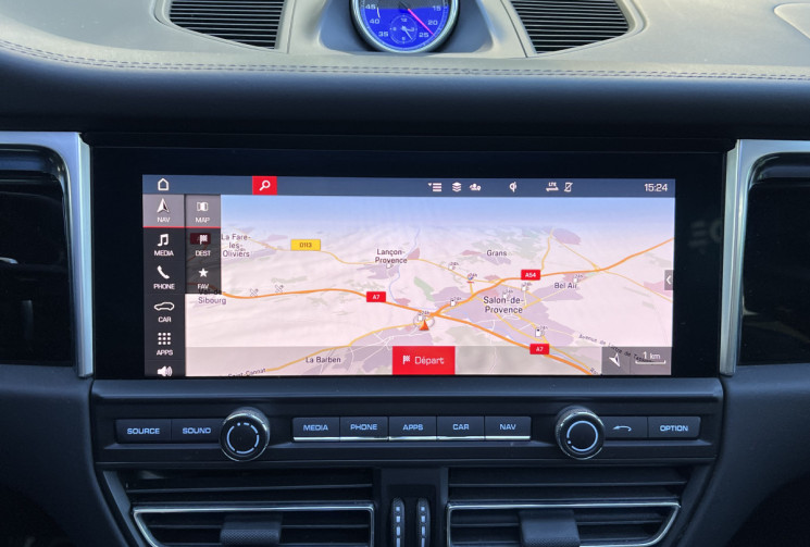 PORSCHE Macan Turbo 2.9 440 PDK / Immat France / Toit Ouvrant  / Carplay / Attelage / Bose / PDLS + 