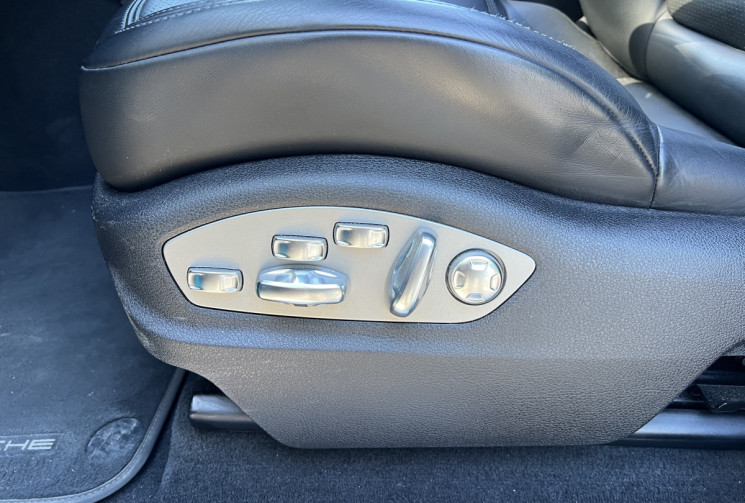 PORSCHE Macan Turbo 2.9 440 PDK / Immat France / Toit Ouvrant  / Carplay / Attelage / Bose / PDLS + 