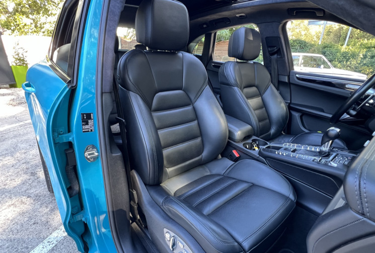 PORSCHE Macan Turbo 2.9 440 PDK / Immat France / Toit Ouvrant  / Carplay / Attelage / Bose / PDLS + 
