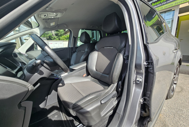 Renault Scénic IV  Tce 16V 130 cv INTENS