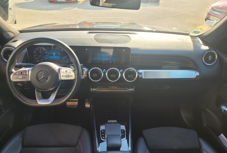 Mercedes GLB 200 d 2.0 d 16V 8G-TRONIC 150 cv AMG LINE Boîte auto