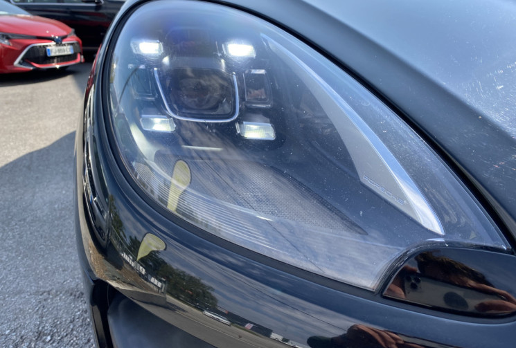 Porsche Macan Turbo 3.6 V6 400 CH -- FULL TUBE 