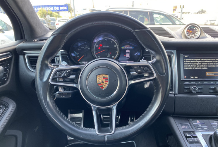 Porsche Macan Turbo 3.6 V6 400 CH -- FULL TUBE 