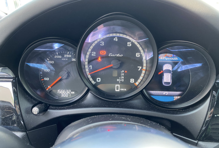 Porsche Macan Turbo 3.6 V6 400 CH -- FULL TUBE 
