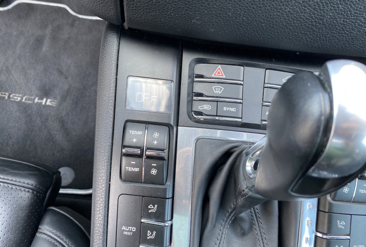 Porsche Macan Turbo 3.6 V6 400 CH -- FULL TUBE 