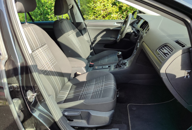Volkswagen Golf  SW 1.6 TDI 110ch Lounge Caméra recul