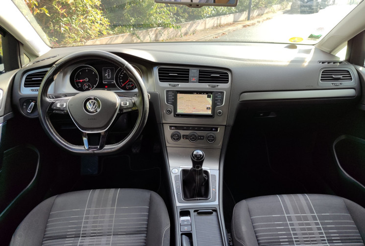 Volkswagen Golf  SW 1.6 TDI 110ch Lounge Caméra recul