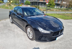 Maserati GHIBLI 3.0 V6 275ch * full cuir * entretien complet et à jour * carrosserie TBE *