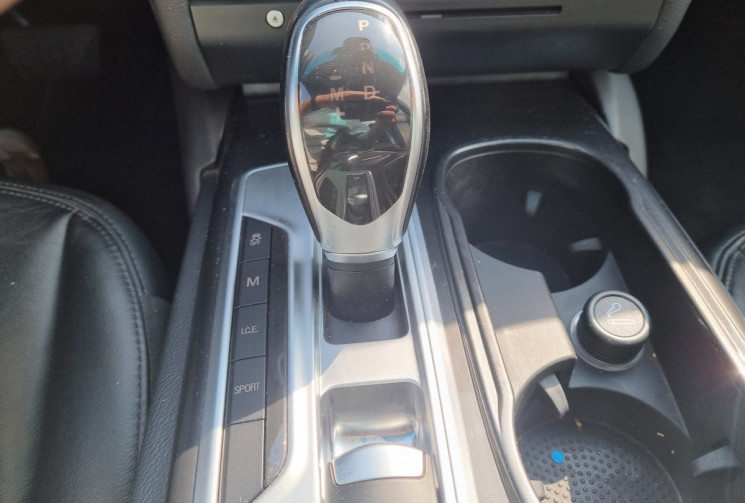 Maserati GHIBLI 3.0 V6 275ch * full cuir * entretien complet et à jour * carrosserie TBE *