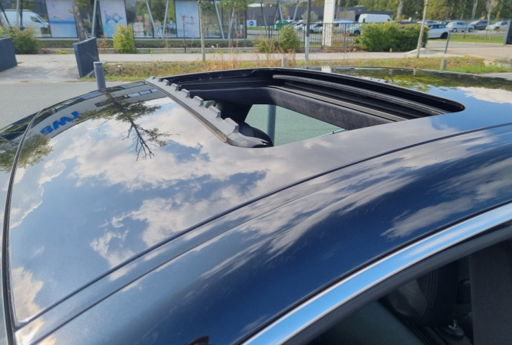 Maserati GHIBLI 3.0 V6 275ch * full cuir * entretien complet et à jour * carrosserie TBE *