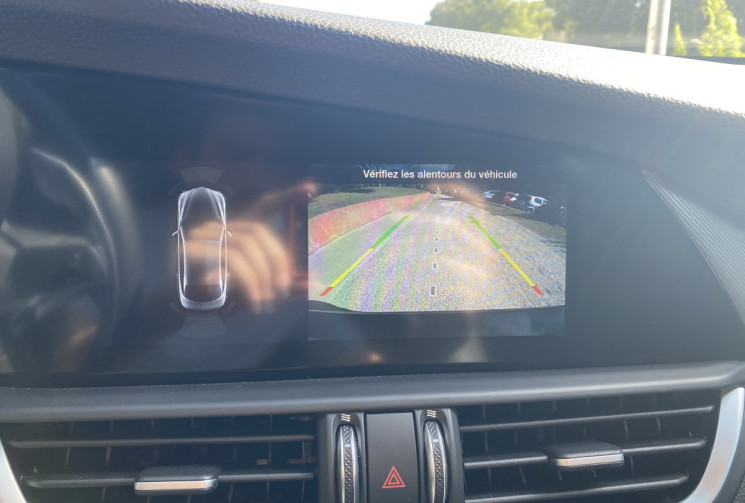 Alfa Romeo Giulia 2.0 TB 200 SPRINT AT8