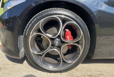 Alfa Romeo Giulia 2.0 TB 200 SPRINT AT8