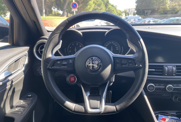 Alfa Romeo Giulia 2.0 TB 200 SPRINT AT8