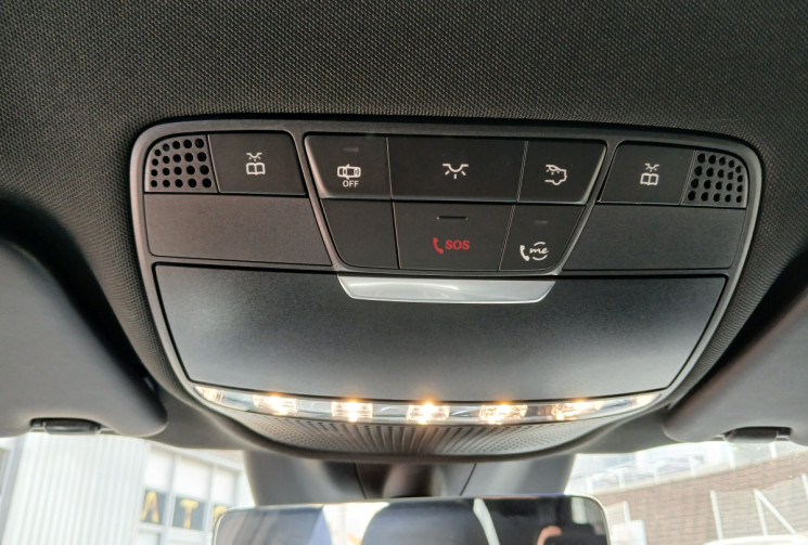 Mercedes GLC 300 de 194 + 122 ch AMG LINE 