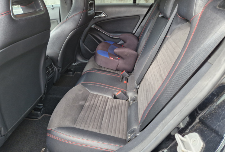 Mercedes CLA SHOOTING BRAKE 220 d Fascination 7G-DCT