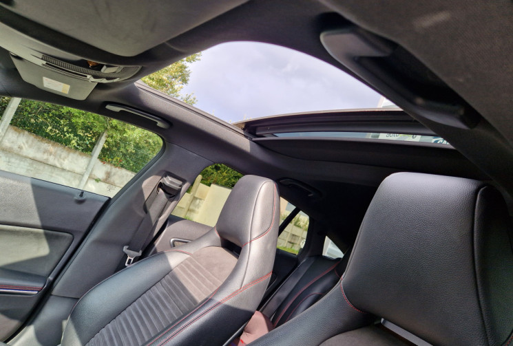 Mercedes CLA SHOOTING BRAKE 220 d Fascination 7G-DCT