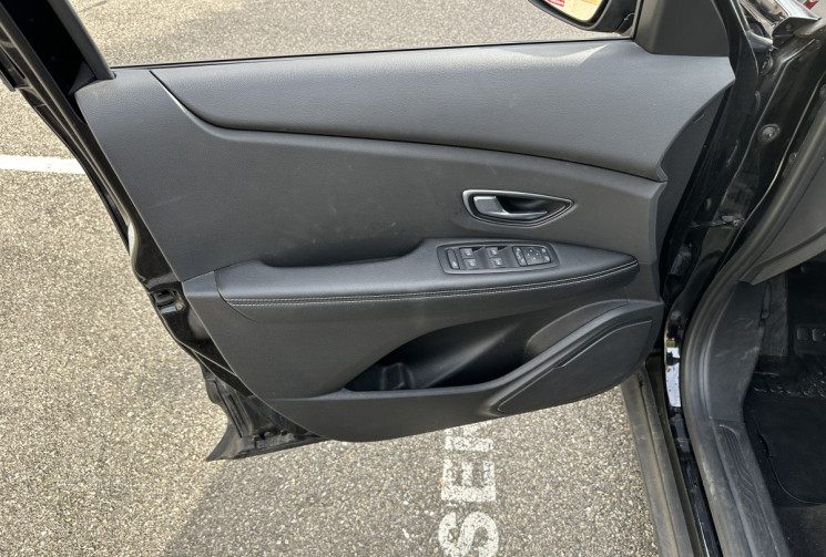 RENAULT GRAND SCENIC 1.7 Blue dCi 120 Ch EDC 7 places Entretien 100% Renault 1ère main TVA récup