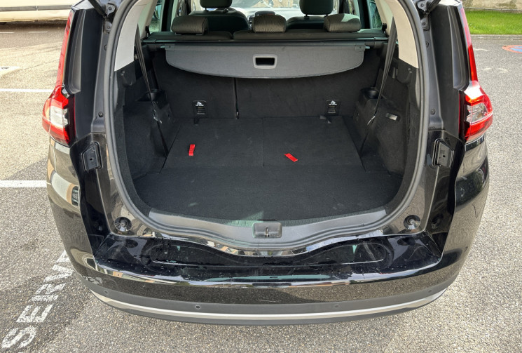 RENAULT GRAND SCENIC 1.7 Blue dCi 120 Ch EDC 7 places Entretien 100% Renault 1ère main TVA récup