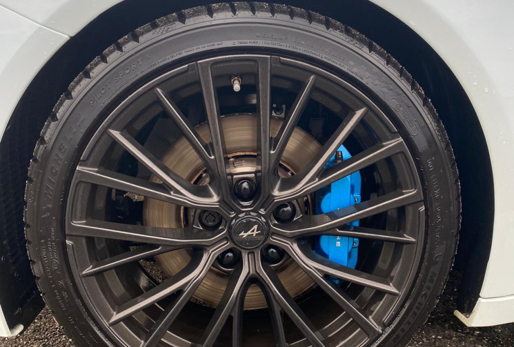 Alpine A110 S 1.8 T 300 ch (échappement inox sur mesure)