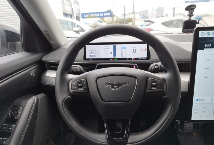 Ford MUSTANG MACH-E Standard Range 76kWh 269 ch PROPULSION
