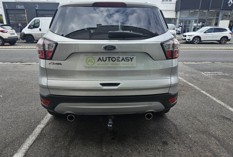 FORD KUGA 150 ch Titanium 4x4 Powershift