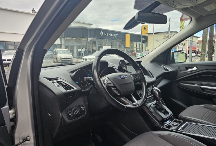 FORD KUGA 150 ch Titanium 4x4 Powershift