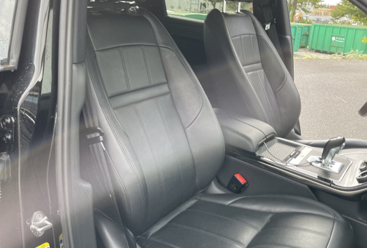 LAND-ROVER RANGE ROVER EVOQUE II 2.0 TD4 mhev 180 CV AWD BVA R-DYNAMIQUE 81000 KMS 