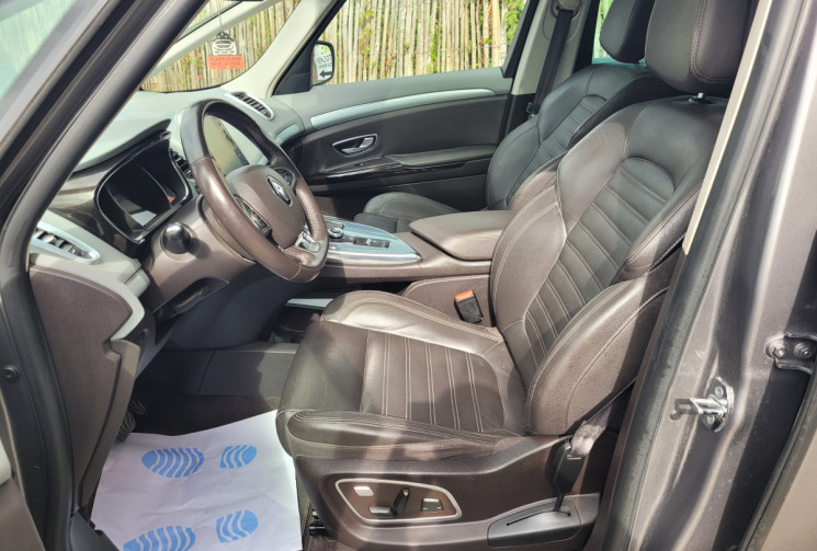 Renault ESPACE V 1.6 dCi 16V EDC6  INTENS 161 cv siège cuir/massant/chauffant