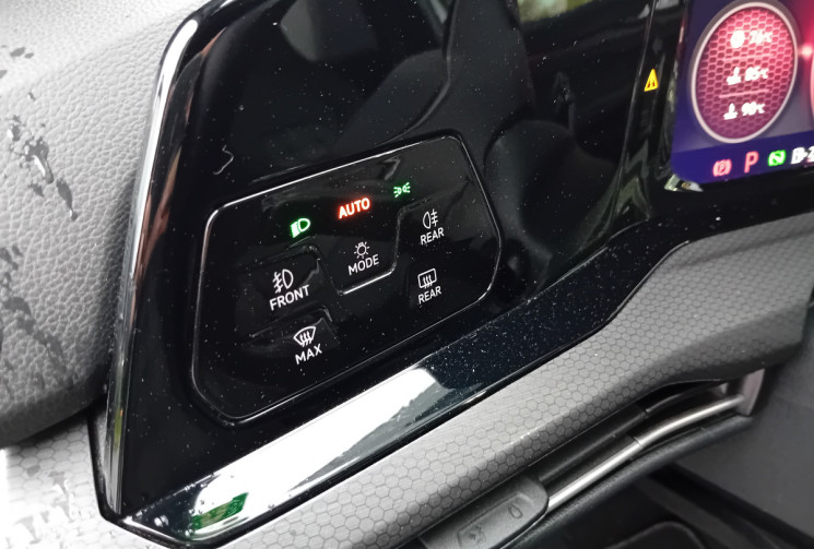 Volkswagen Golf GTI 2.0 TSi 245 CV - Immat France - Toit Ouvrant - Harman Kardon