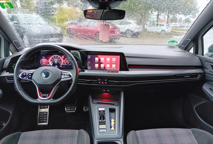 Volkswagen Golf GTI 2.0 TSi 245 CV - Immat France - Toit Ouvrant - Harman Kardon