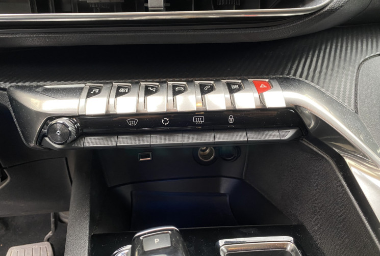 Peugeot 3008 II PHASE 2 BUSINESS 1.5 BLUE HDI EAT8 S&S 130CH BVA