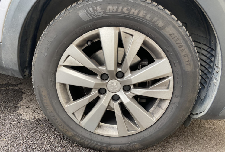 Peugeot 3008 II PHASE 2 BUSINESS 1.5 BLUE HDI EAT8 S&S 130CH BVA