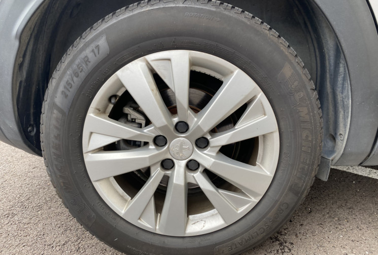 Peugeot 3008 II PHASE 2 BUSINESS 1.5 BLUE HDI EAT8 S&S 130CH BVA