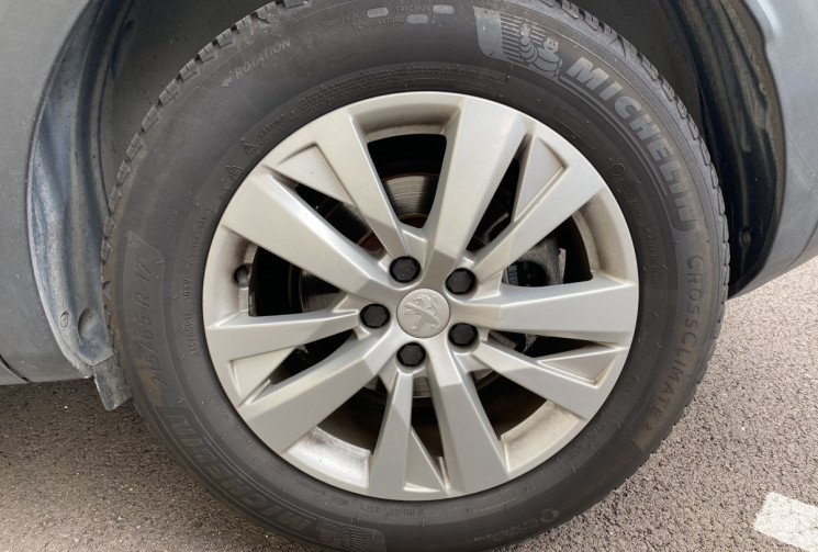 Peugeot 3008 II PHASE 2 BUSINESS 1.5 BLUE HDI EAT8 S&S 130CH BVA