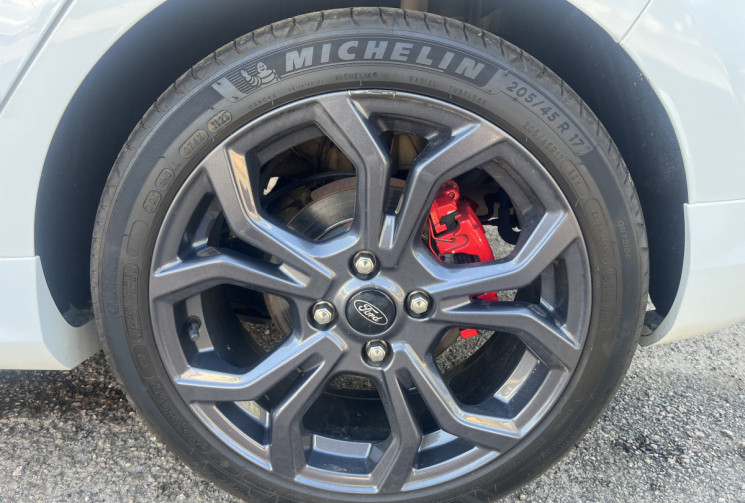 FORD FIESTA 1.0 EcoBoost 140ch Stop&Start ST-Line 5p Euro // Excellent état // Première main 