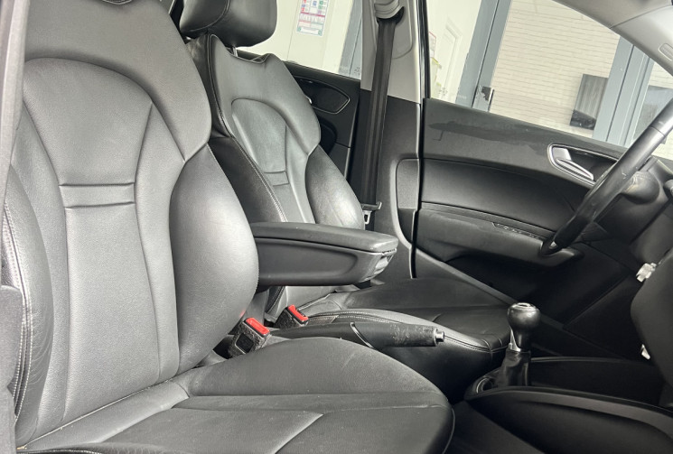 AUDI A1 SPORTBACK PACK LUXE 1.0 TFSI 95 CUIR PHASE 2 