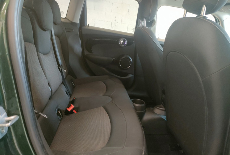 MINI MINI 5 PORTES 5 Portes Cooper D 116ch BVA7