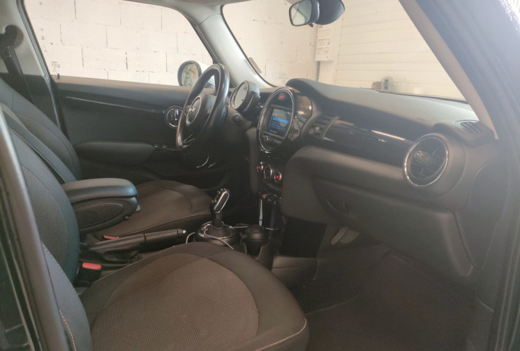 MINI MINI 5 PORTES 5 Portes Cooper D 116ch BVA7