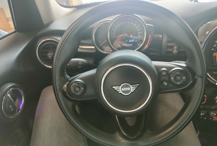 MINI MINI 5 PORTES 5 Portes Cooper D 116ch BVA7