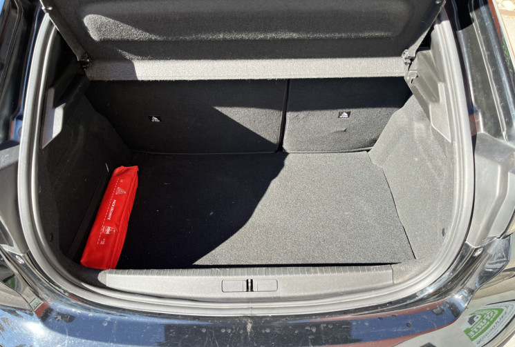 Peugeot 208 100 cv style 5 Portes